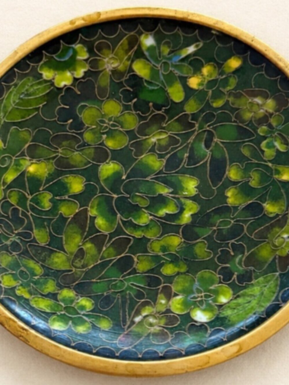 Vintage Chinese Cloisonné Green Floral Enamel Brass Wire Trinket Dish 4"